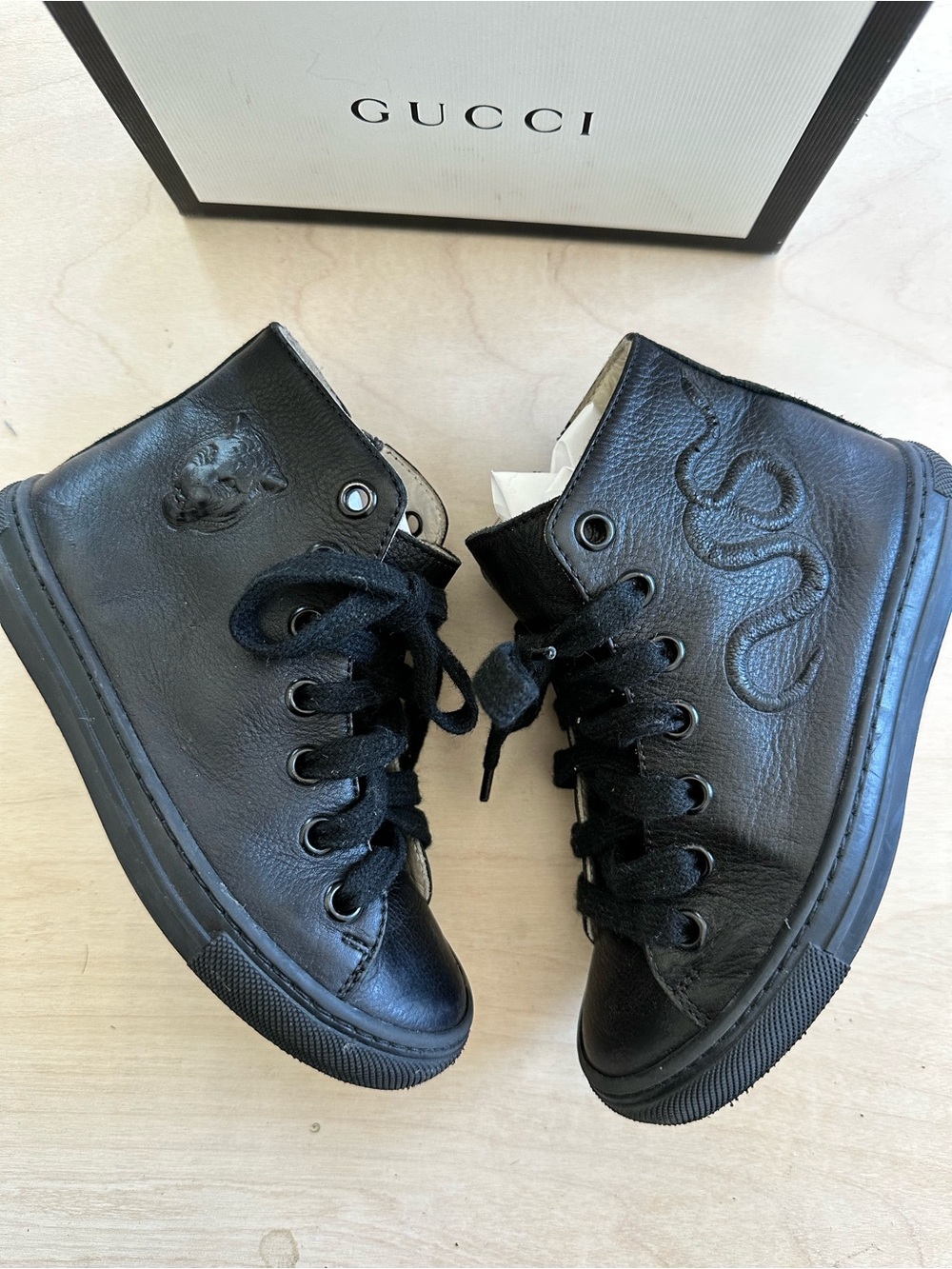 Gucci Kids Black Leather High-Top Sneakers with Embossed Snake
